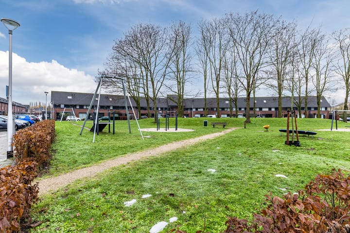 Foto 43 van Maasbommelstraat 36