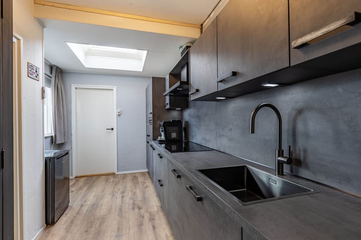 Foto 17 van Professor Camperstraat 16