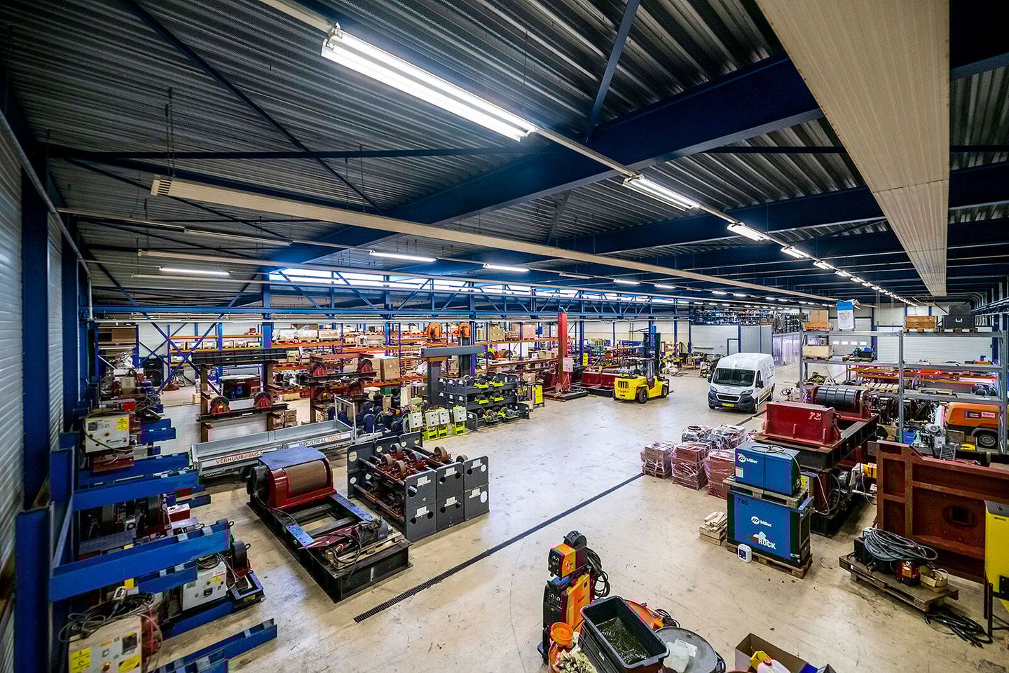 View photo 3 of Belder 7