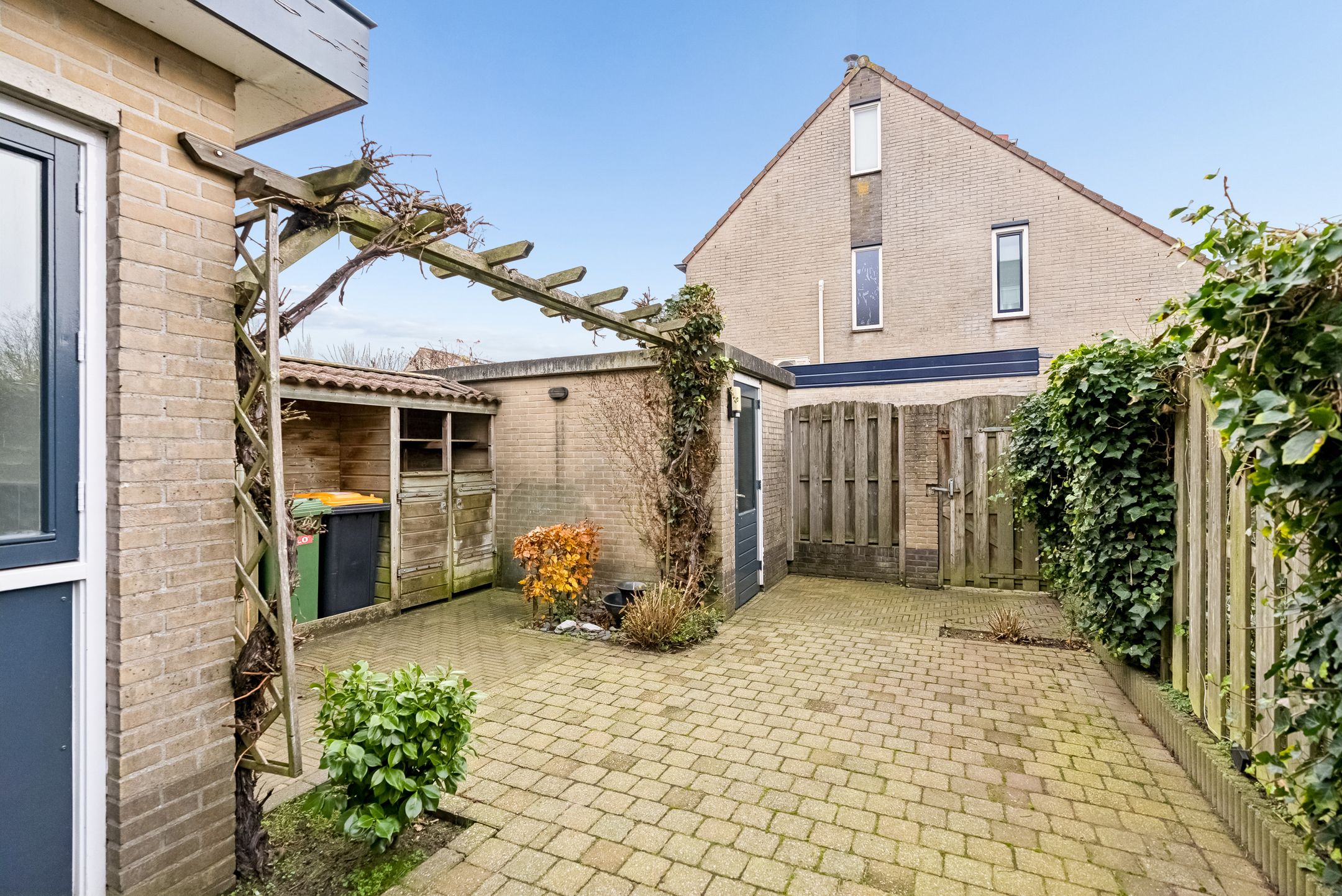 Photo 36 of Corlaerstraat 22