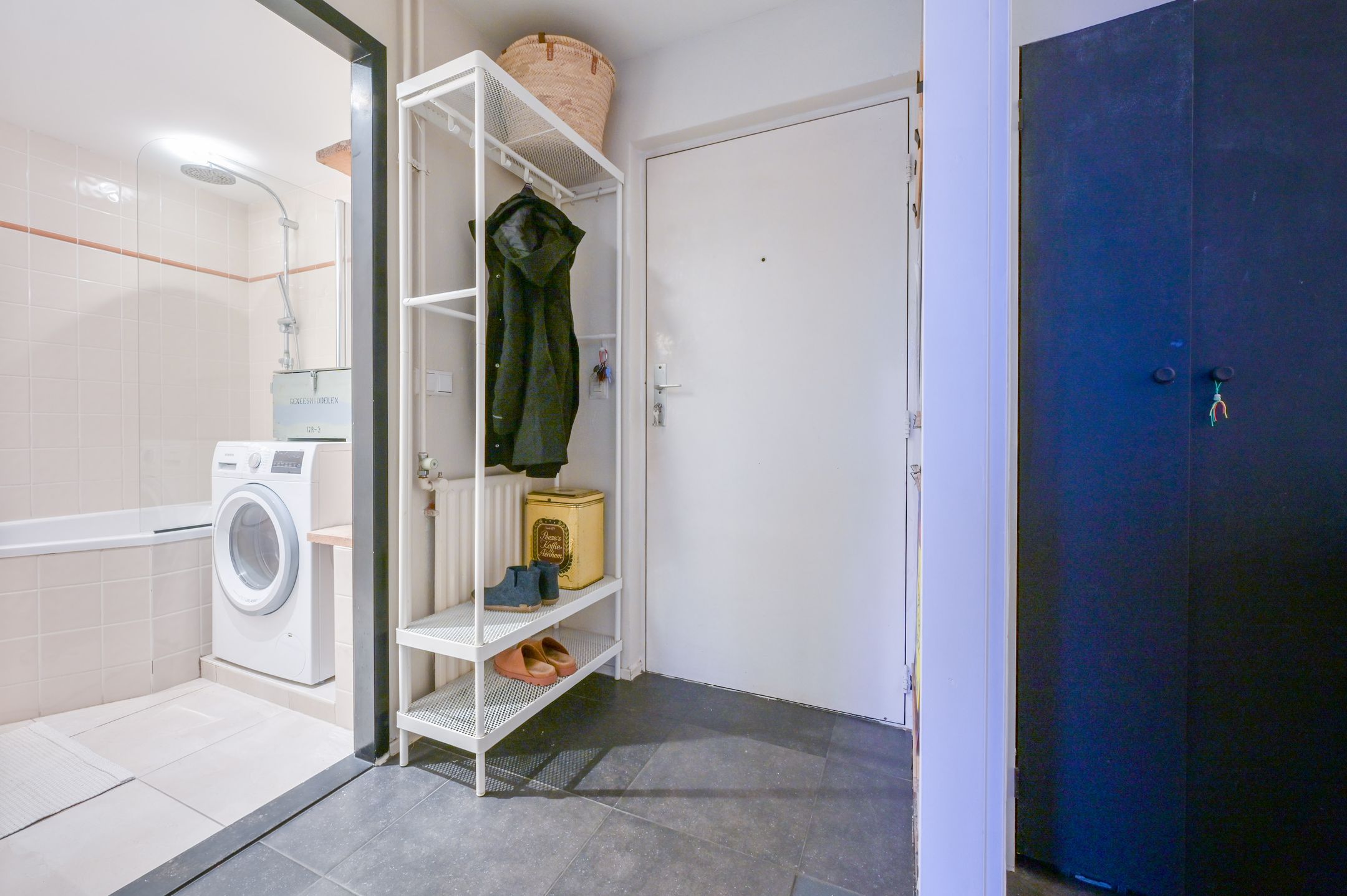 Photo 21 of Burgemeester Mooijstraat 22-D