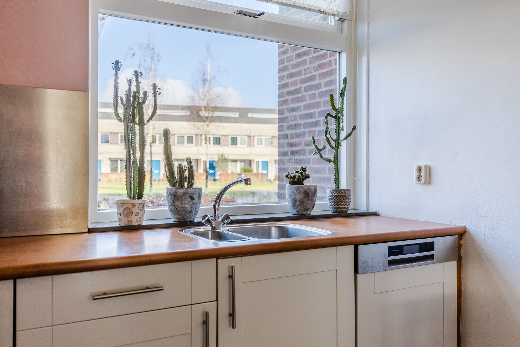 Foto 9 van Santpoortplein 44