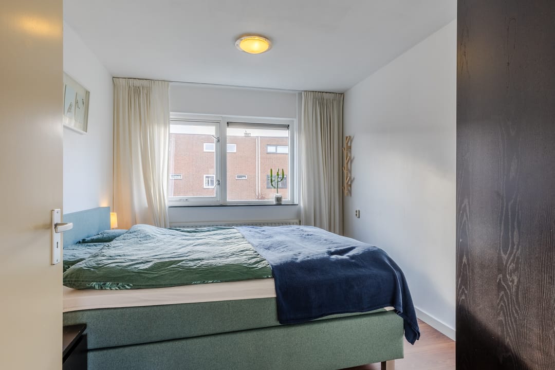 Foto 13 van Santpoortplein 44