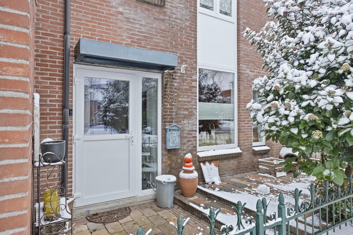 Photo 2 of Vogelslag 48