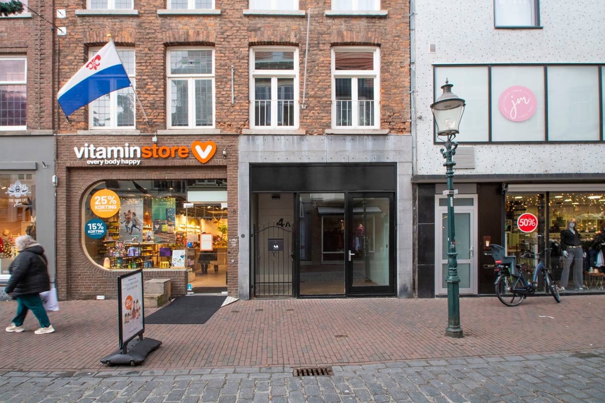 Bekijk foto 4 van Neerstraat 4