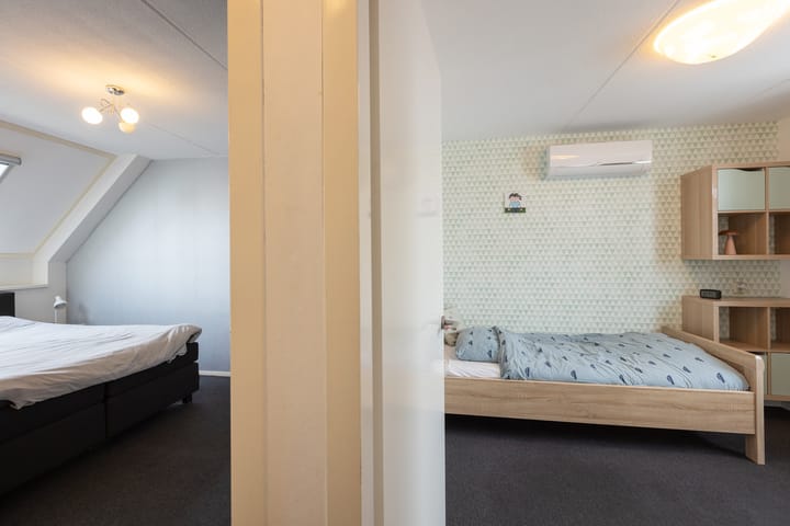 Foto 15 van Zilversmid 18