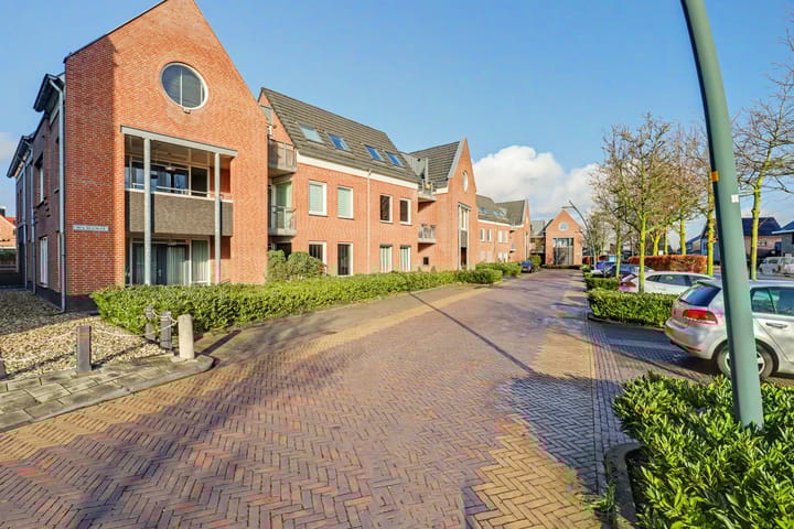 Stoeterij 44 main image