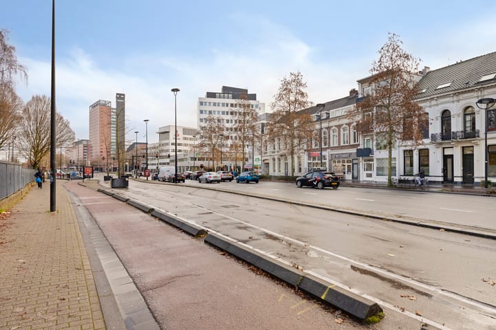 Photo 3 of Spoorlaan 320-08