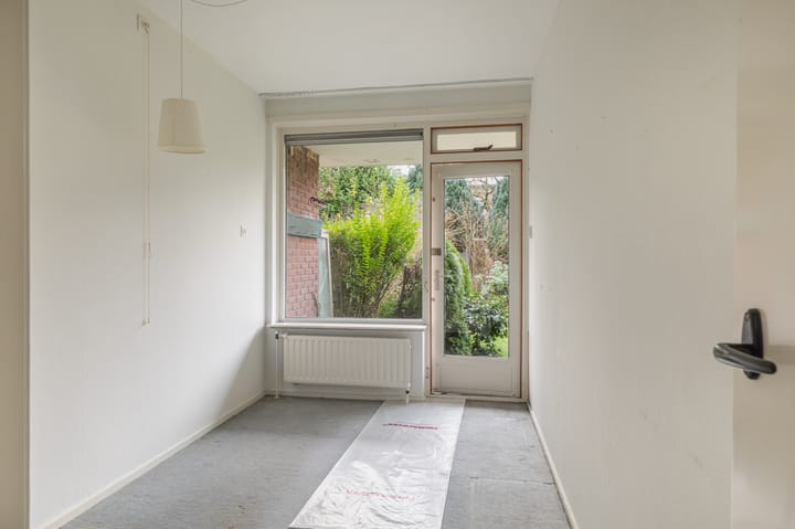 Photo 6 of Paterswoldseweg 464