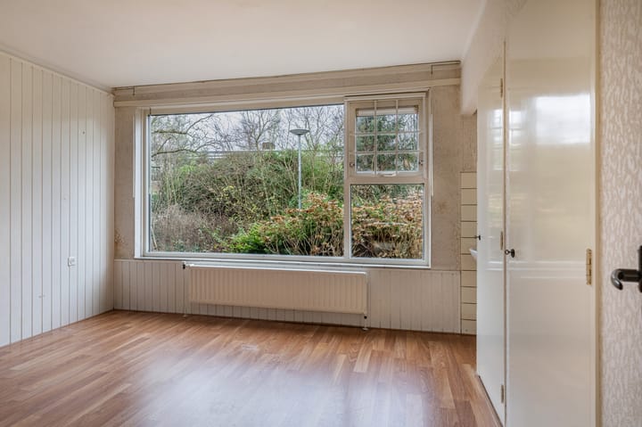 Photo 12 of Paterswoldseweg 464