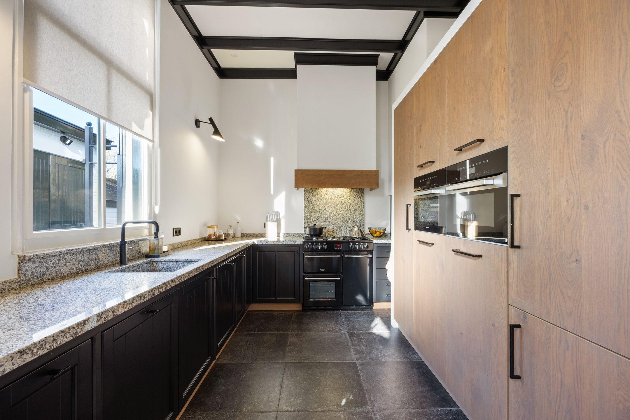 Foto 21 van Spoorstraat 15