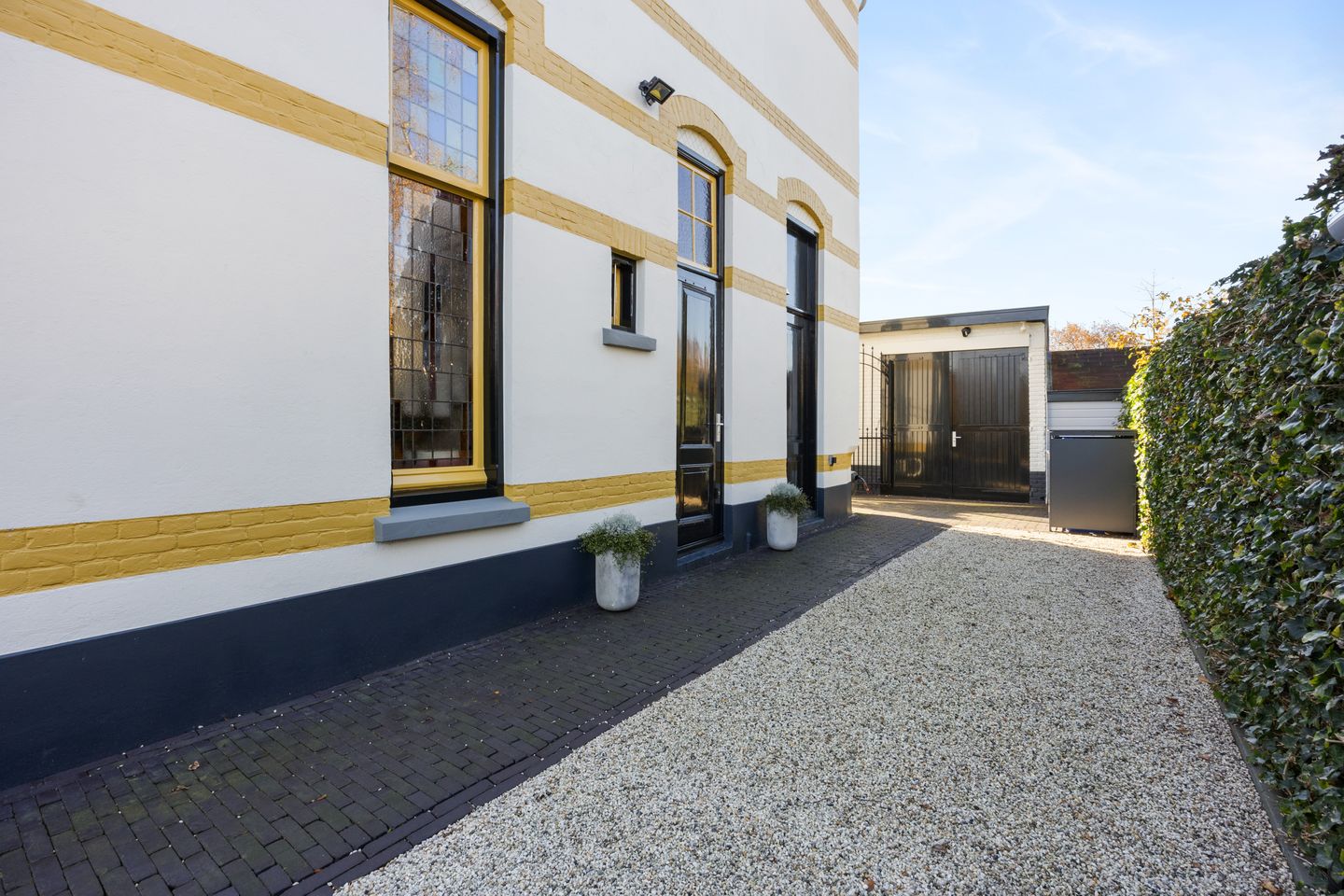 Foto 49 van Spoorstraat 15