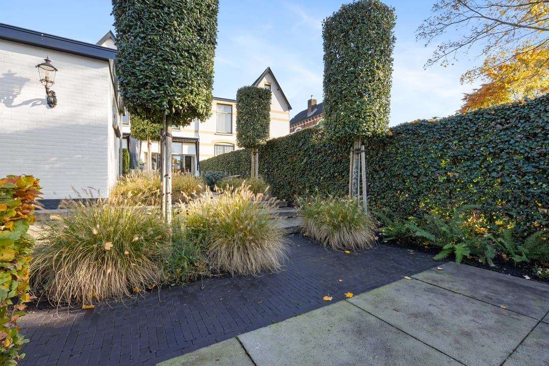 Foto 58 van Spoorstraat 15