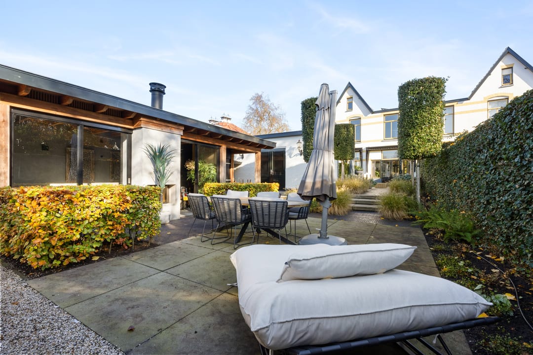 Foto 62 van Spoorstraat 15