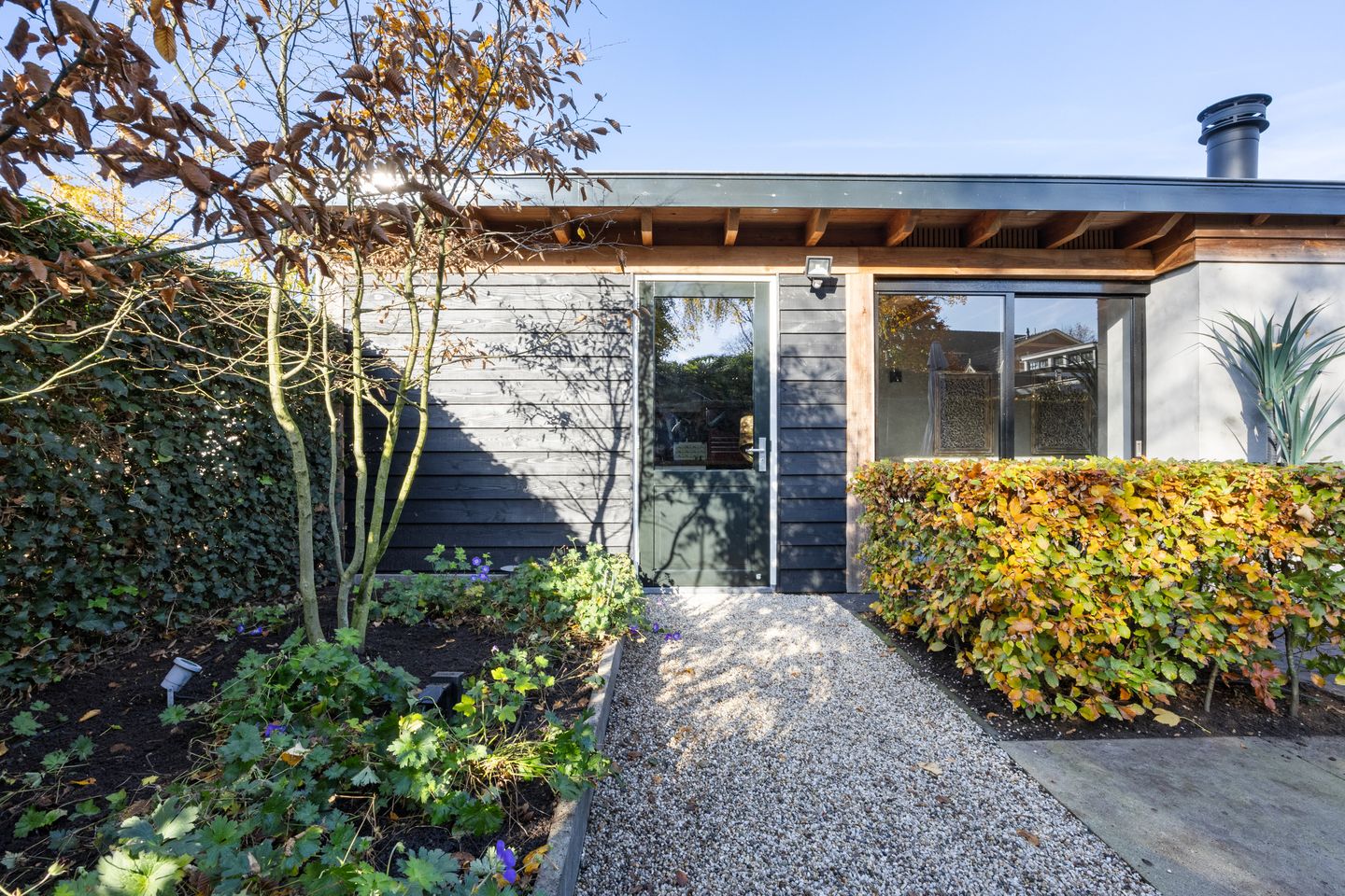 Foto 65 van Spoorstraat 15