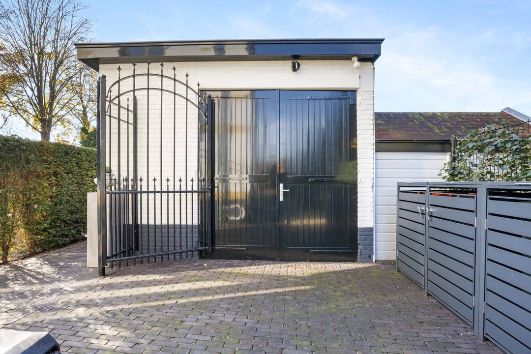 Foto 73 van Spoorstraat 15