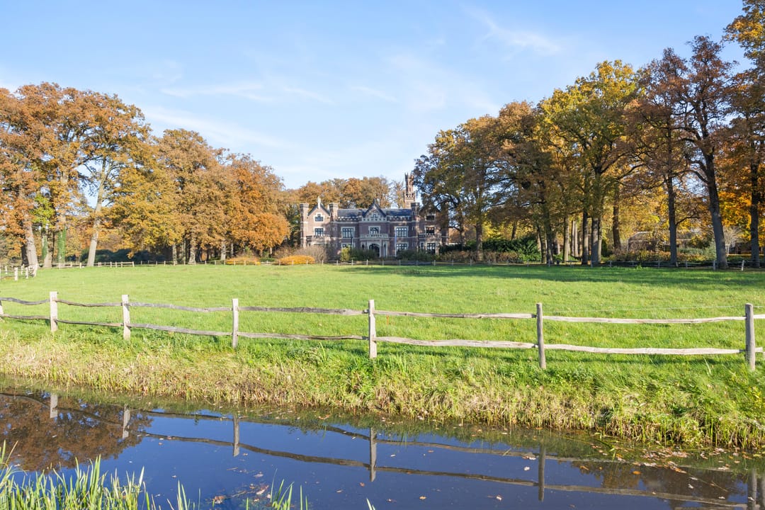 Foto 76 van Spoorstraat 15