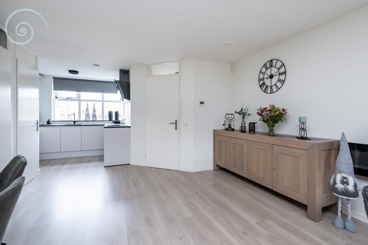 Photo 13 of Botter 9