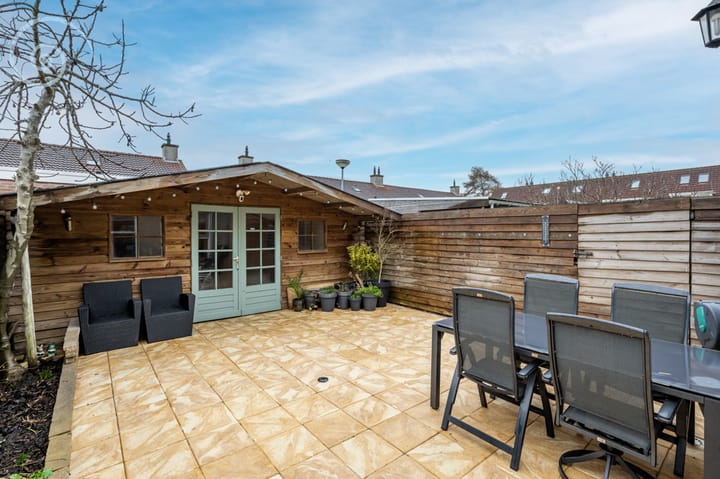 Photo 33 of Botter 9