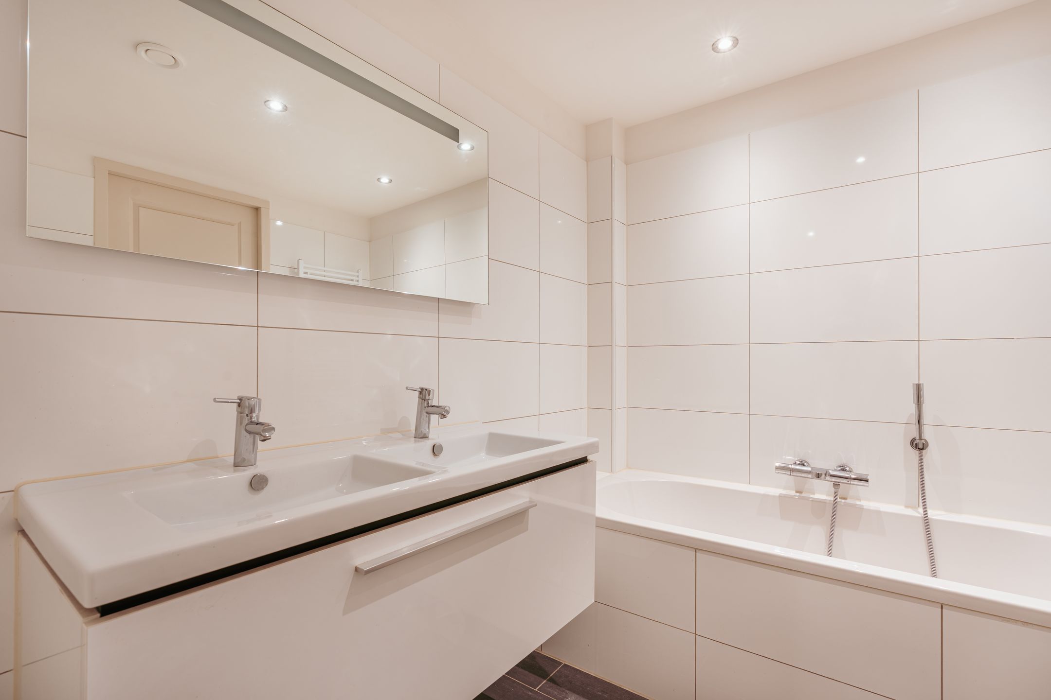 Photo 21 of Van Spilbergenstraat 156-H