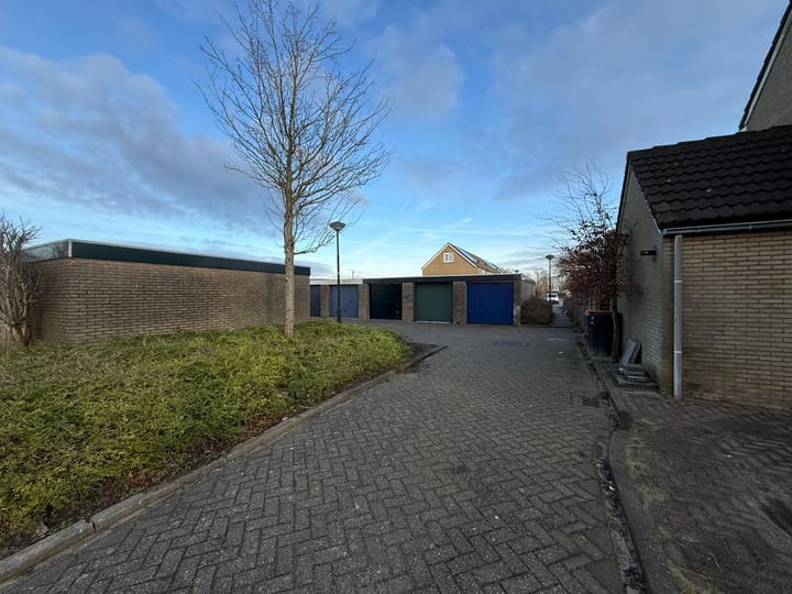 Foto 6 van van der Helstlaan 35-D