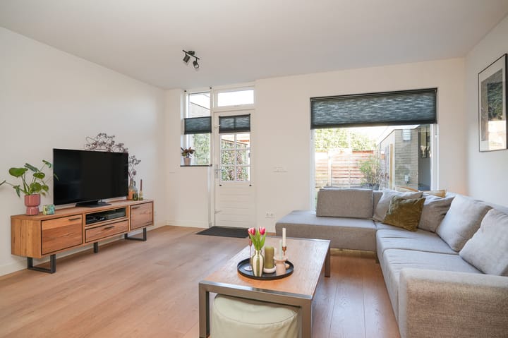 Foto 10 van De Pulserstraat 6