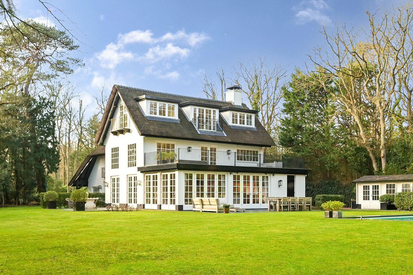 Buying a house in The Netherlands., Van der Oudermeulenlaan 8