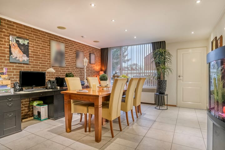 Foto 13 van Aalbersestraat 34