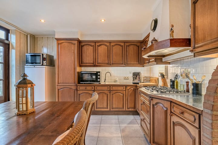 Foto 15 van Aalbersestraat 34