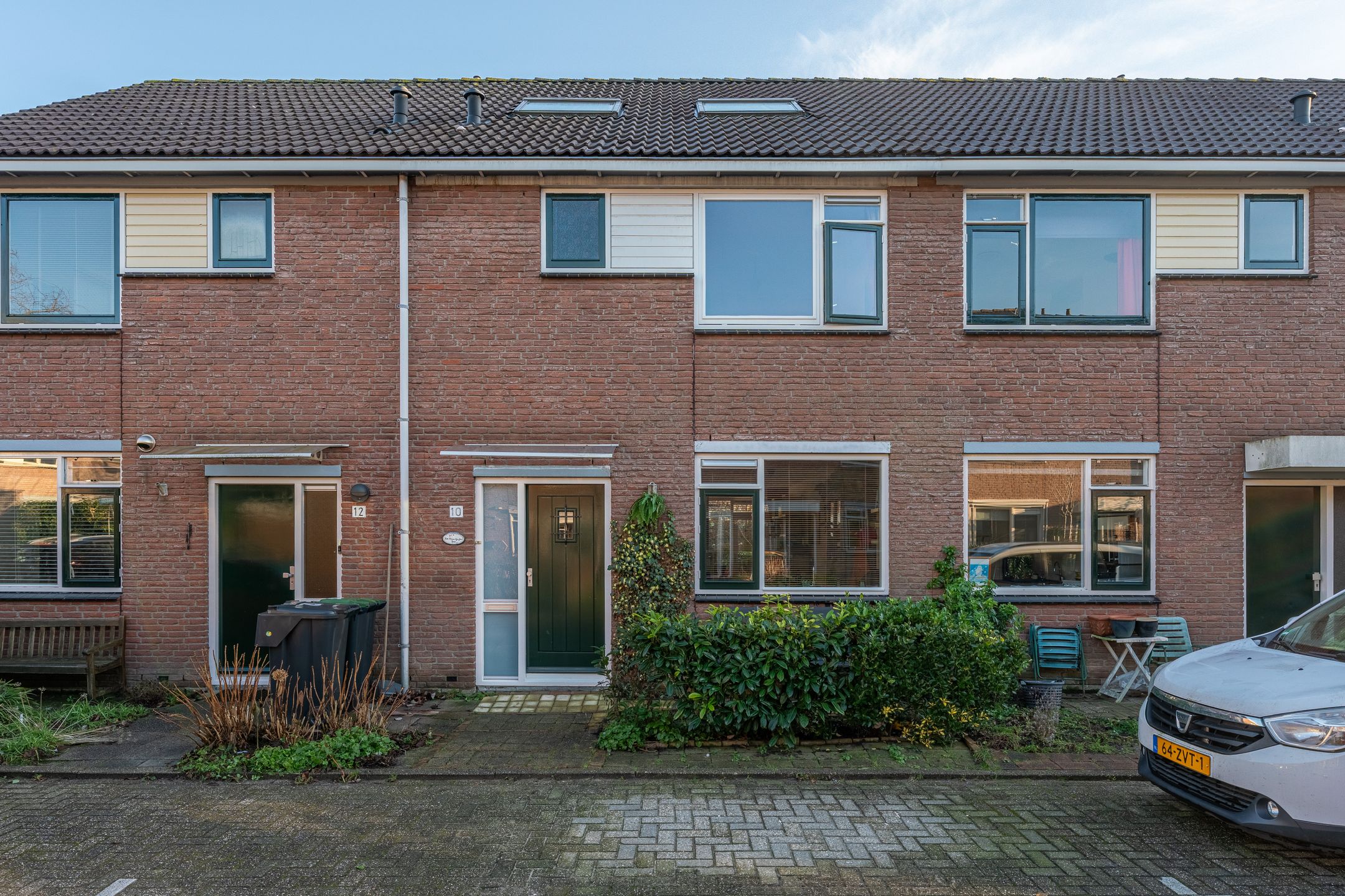 Purperforel 10, Leiden
