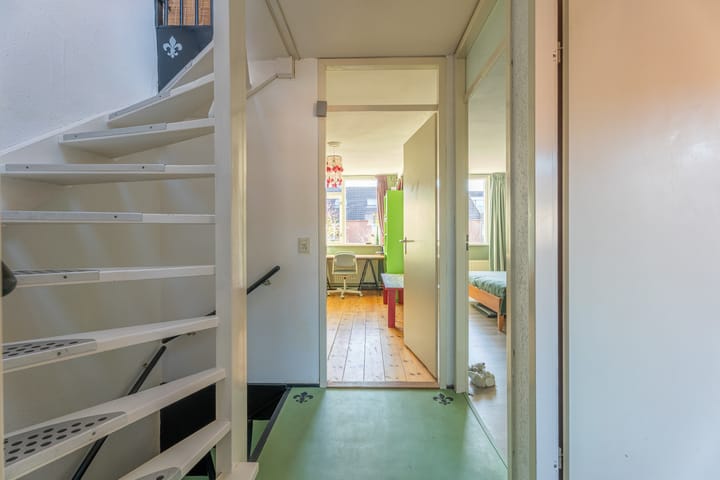 Foto 21 van Purperforel 10