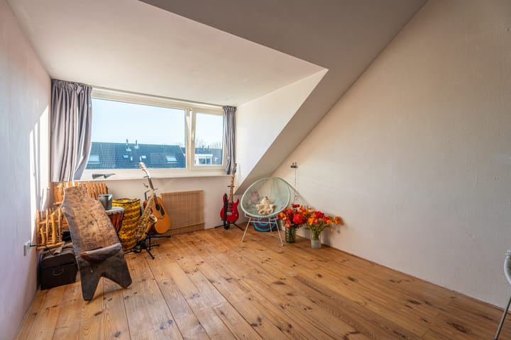 Foto 22 van Purperforel 10