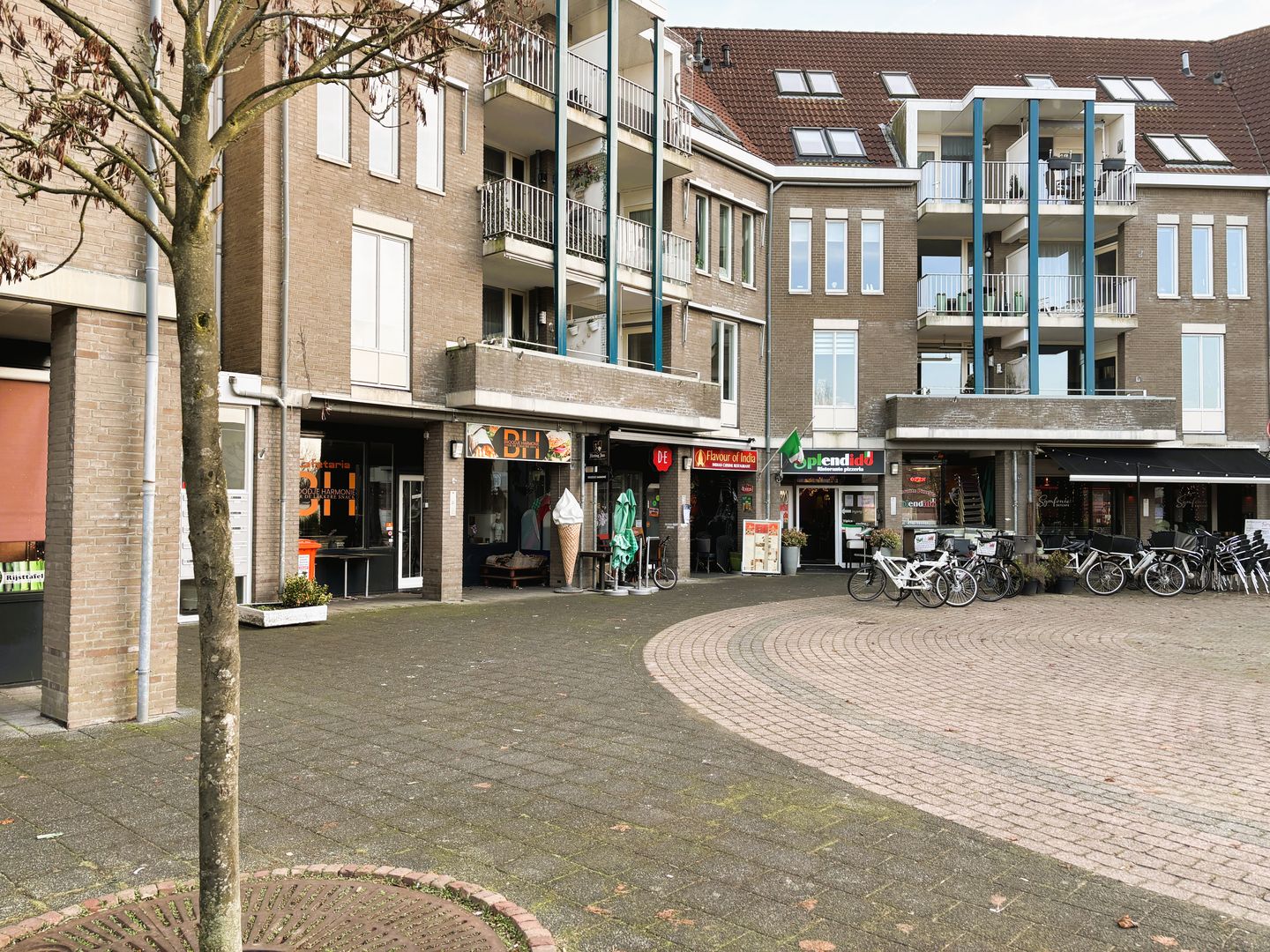 Bekijk foto 5 van Harmonieplein 39