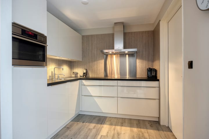 Photo 20 of Waterlelie 7