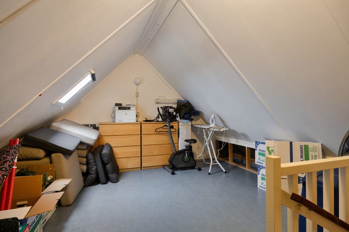 Photo 31 of Waterlelie 7