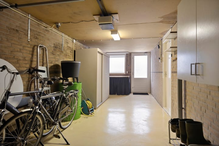 Photo 33 of Waterlelie 7