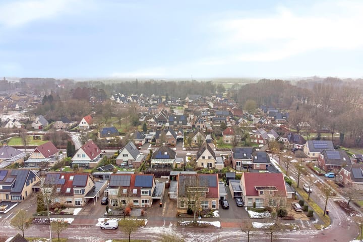 Photo 43 of Waterlelie 7