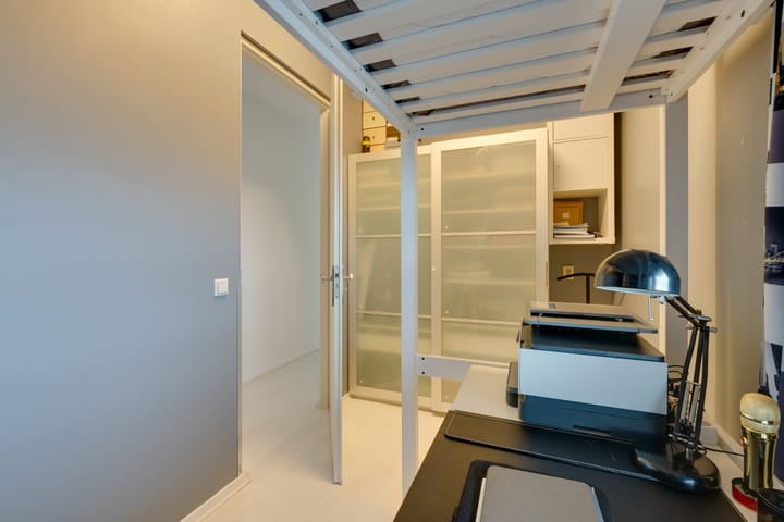 Foto 38 van Aalbersestraat 242-A