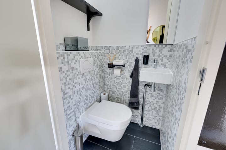 Foto 42 van Aalbersestraat 242-A