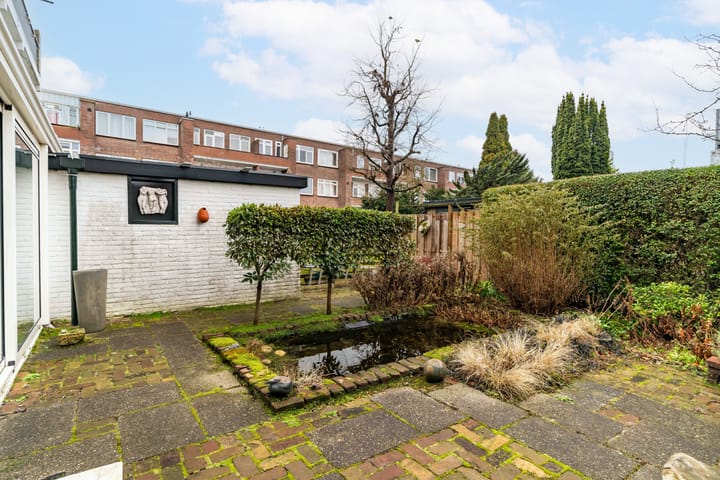 Foto 16 van Benschoplaan 17