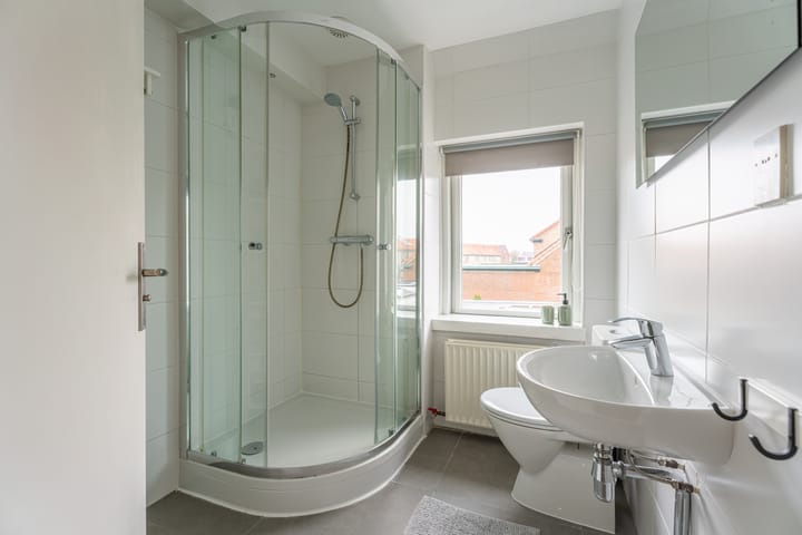 Foto 20 van Borneostraat 15