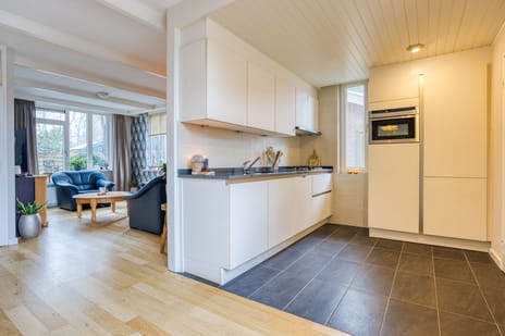 Meilag 28 secondary image