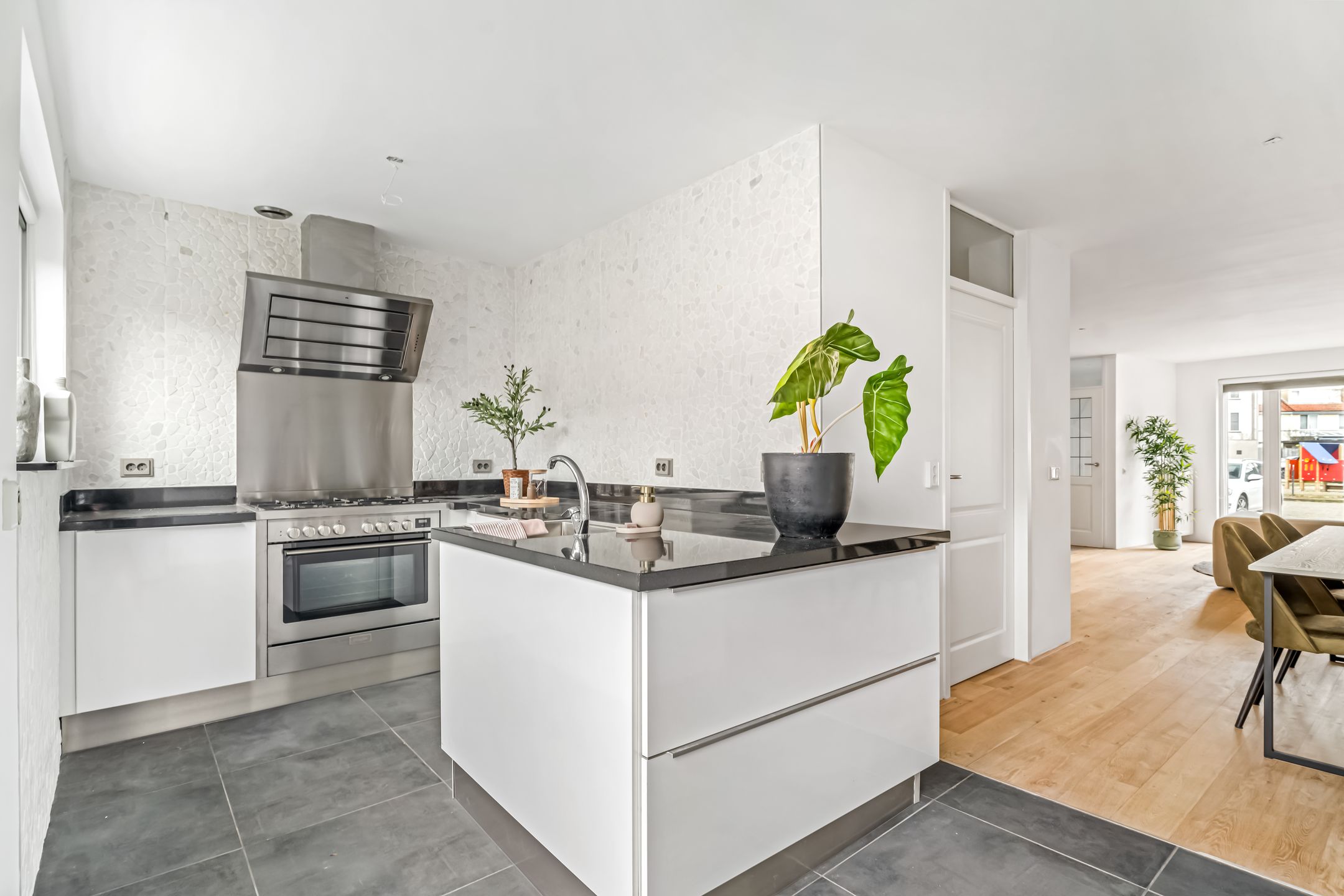 Photo 9 of De Vergulde Pauw 19