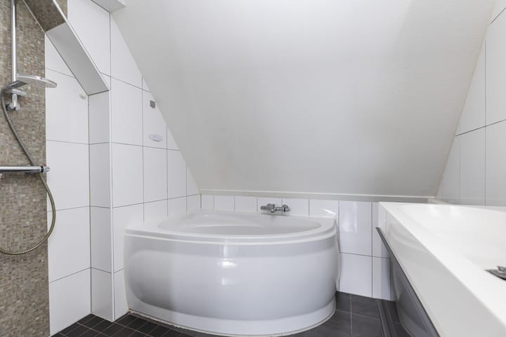 Foto 19 van Tiendschuurstraat 49