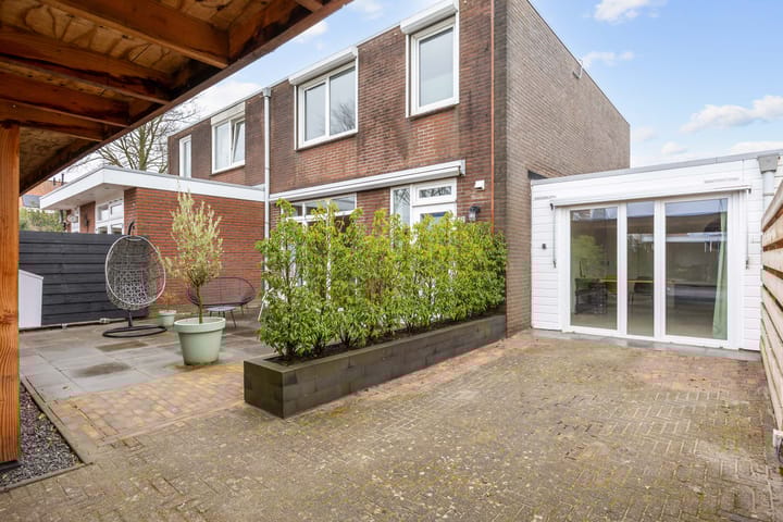 Foto 3 van Schorpioen 57