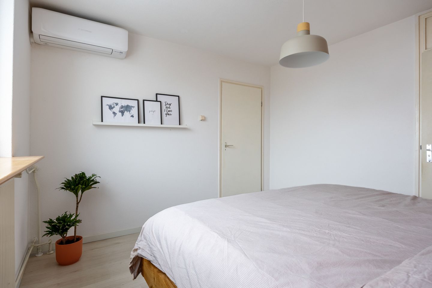 Foto 25 van Schorpioen 57