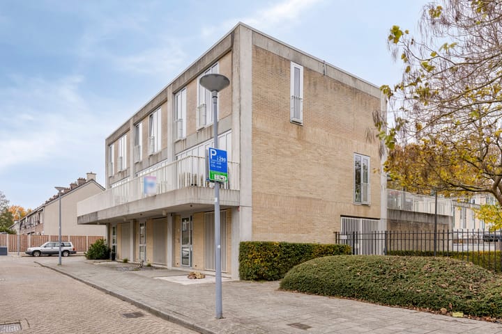 Foto 2 van Poelenburg 35