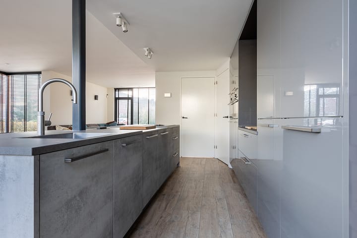 Foto 21 van Walraven van Hallstraat 5