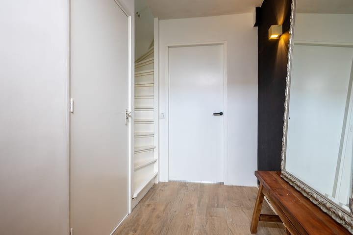 Foto 28 van Walraven van Hallstraat 5