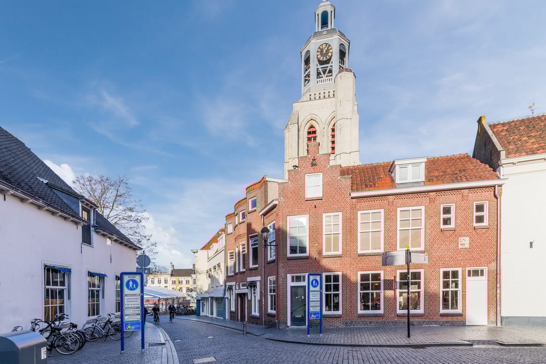 Photo 37 of Hoogstraat 3